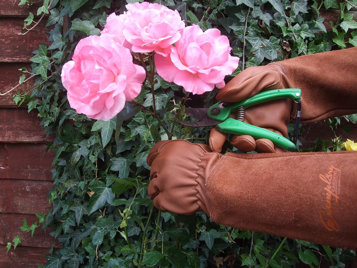 Rose Pruning Gauntlet Gloves